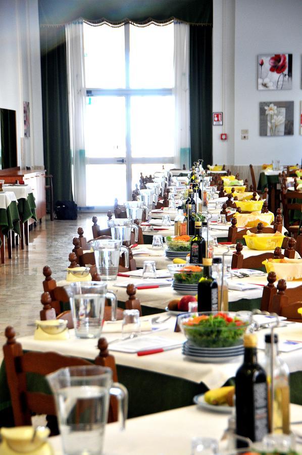 Casa Marina Bruno E Paola Mari Hotel Caorle Ngoại thất bức ảnh
